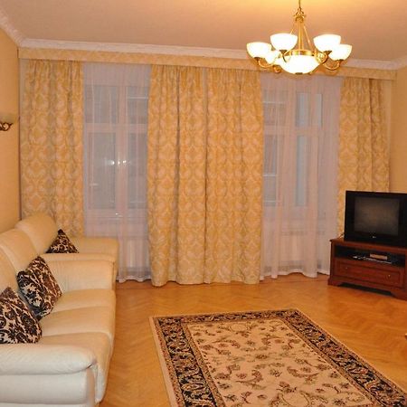 Old Town Apartments Лвив Екстериор снимка