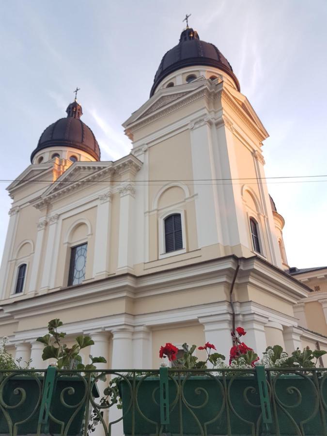 Old Town Apartments Лвив Екстериор снимка