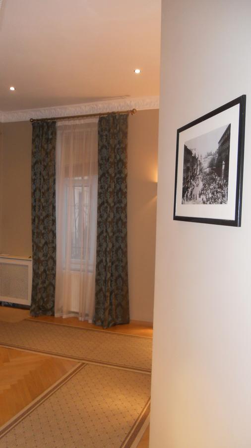 Old Town Apartments Лвив Екстериор снимка